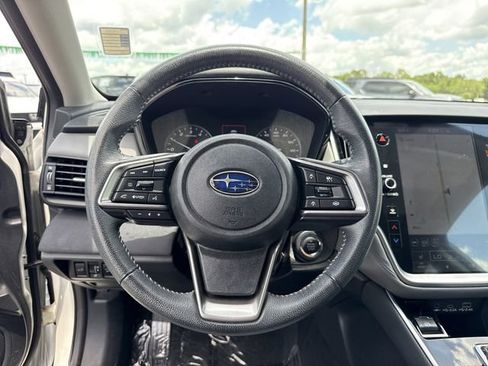 Used 2025 Subaru Outback Premium AWD/4WD image 36