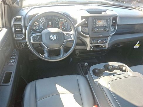 Used 2023 RAM 3500 Tradesman w/ Chrome Appearance Group image 11