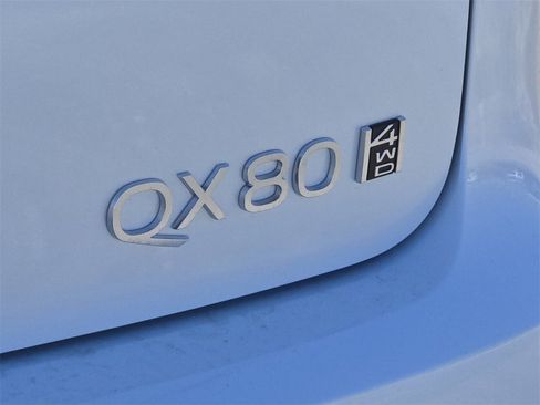 New 2026 INFINITI QX80 Luxe w/ Cargo Package image 9