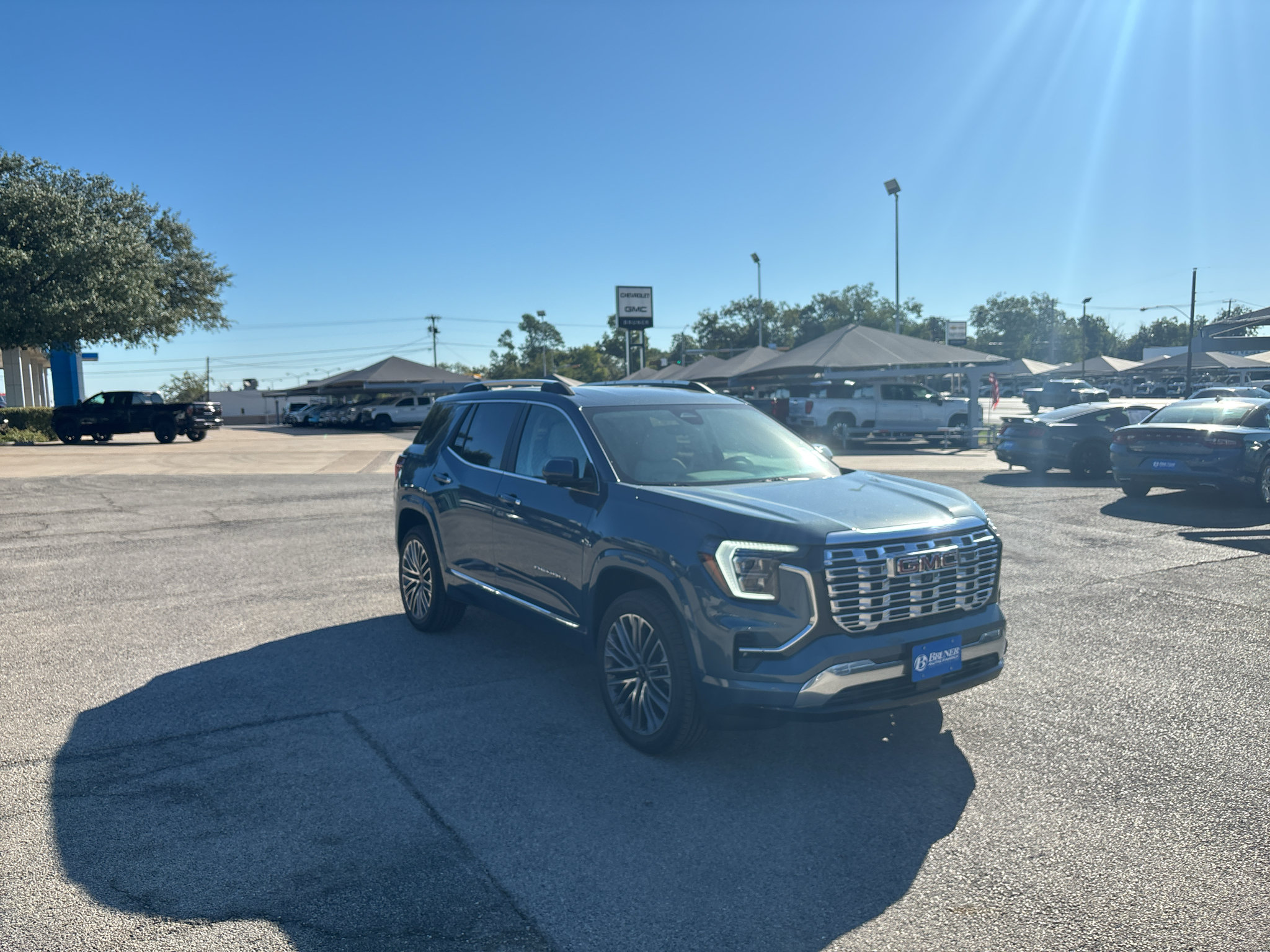 New 2027 GMC Terrain Denali AWD/4WD image 3