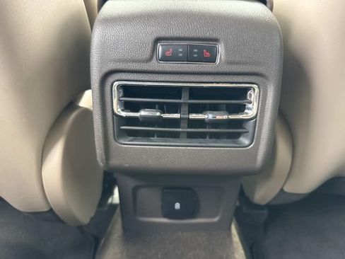 Used 2022 Lincoln Corsair FWD w/ Equipment Group 101A image 17