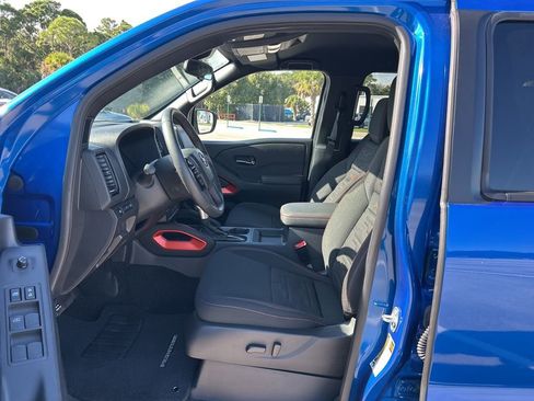 Used 2024 Nissan Frontier Pro-X w/ Technology Package image 12