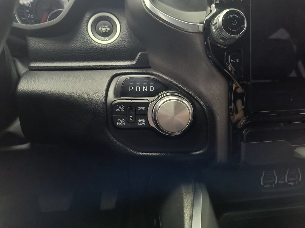 Used 2021 RAM 1500 Laramie w/ Sport Appearance Package AWD/4WD image 15