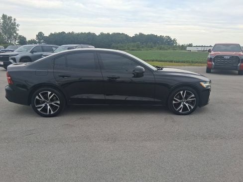 Used 2024 Volvo S60 B5 Core FWD image 3