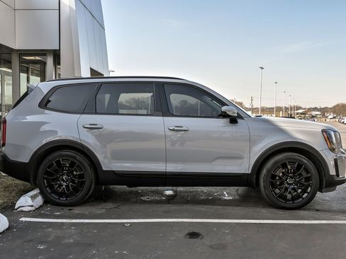 Used 2022 Kia Telluride SX image 9