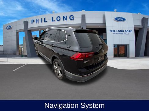 Used 2019 Volkswagen Tiguan SEL Premium AWD/4WD image 3