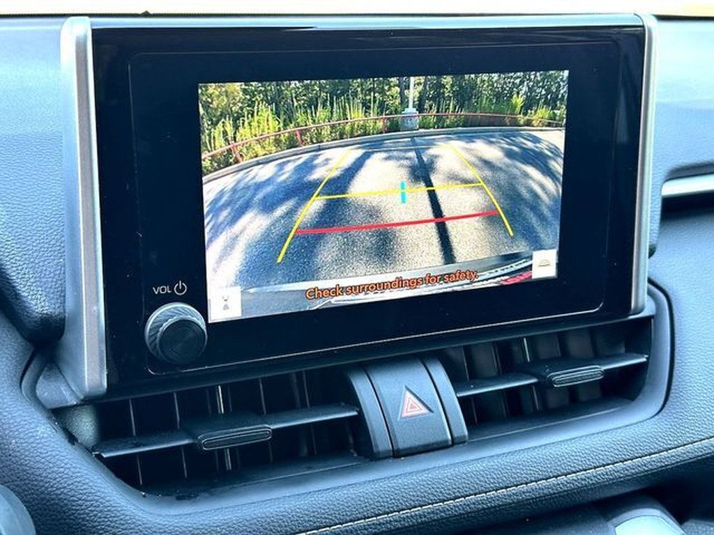 Used 2025 Toyota RAV4 LE FWD image 14