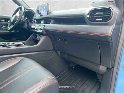 Used 2025 Honda Pilot TrailSport image 25