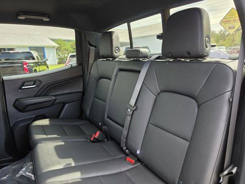 New 2026 Chevrolet Colorado LT w/ LT Convenience Package image 18