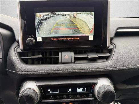 Used 2025 Toyota RAV4 LE image 16