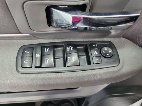 Used 2018 RAM 1500 Big Horn AWD/4WD image 39