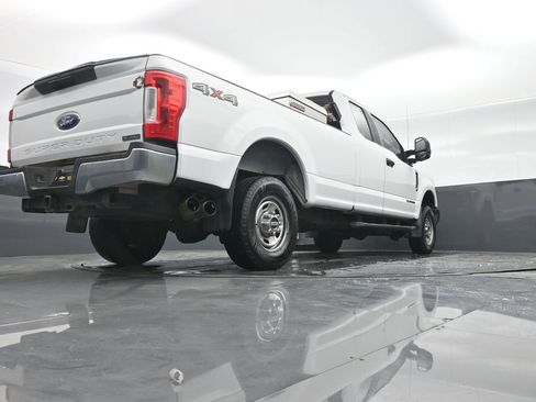 Used 2019 Ford F250 XL w/ XL Value Package image 29