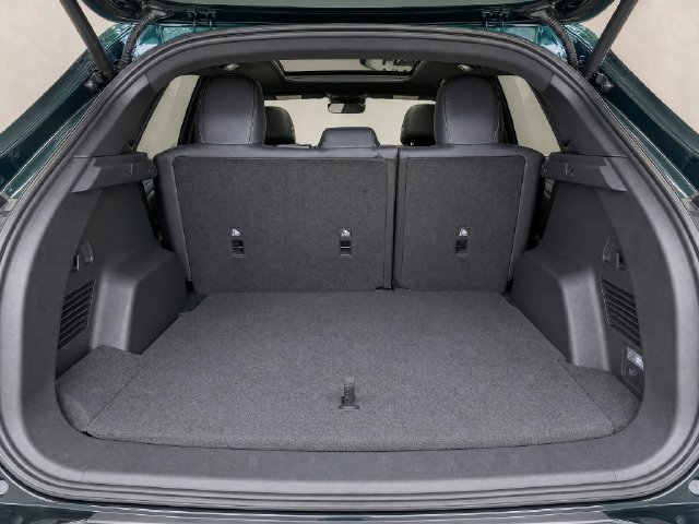 New 2025 VinFast VF 8 Plus AWD/4WD image 14
