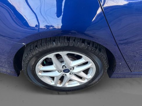 Used 2015 Ford Fusion SE FWD image 23