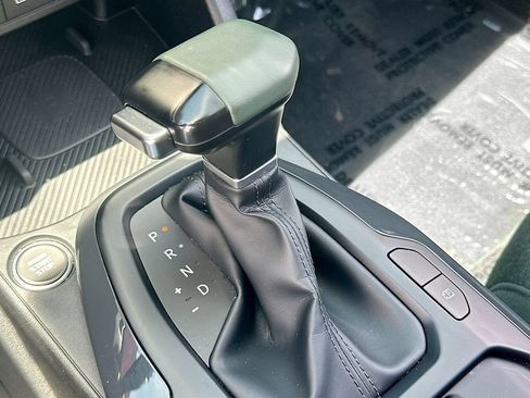 Certified 2025 Kia K4 EX FWD image 16