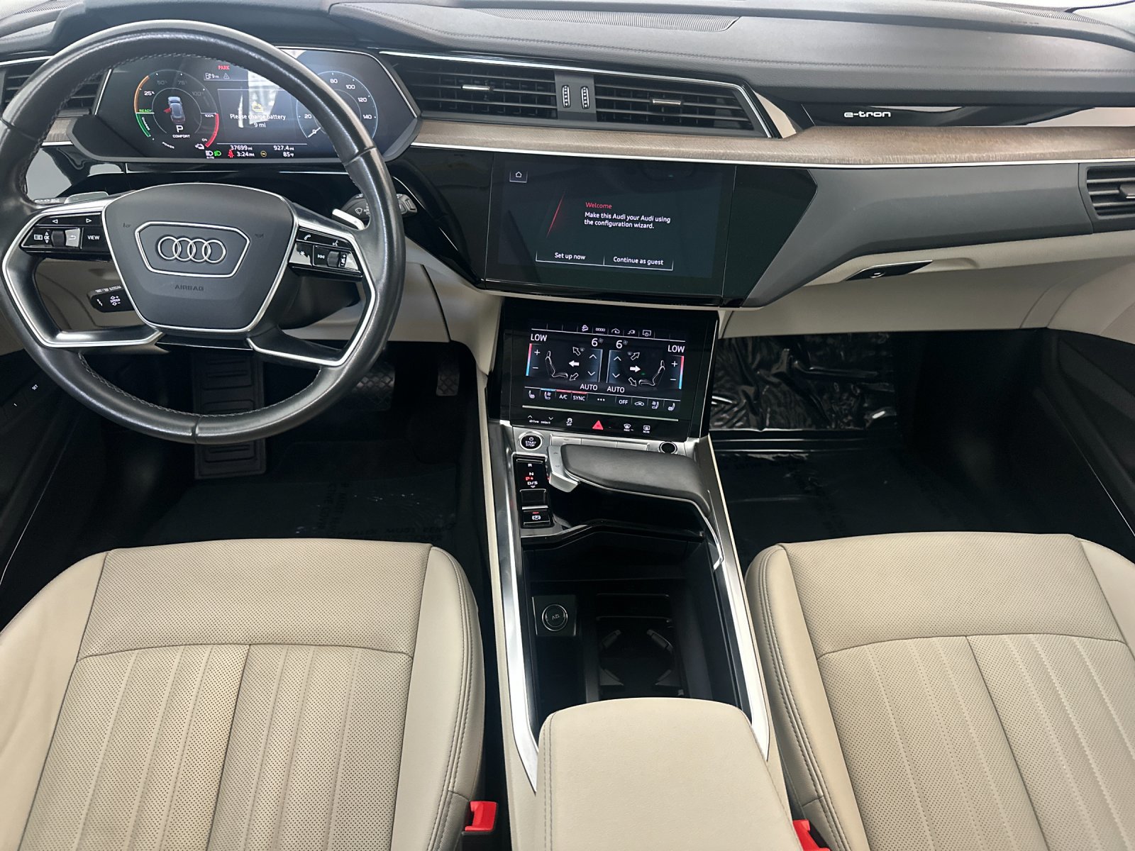 Used 2024 Audi Q8 e-tron Premium Plus w/ Premium Plus Package AWD/4WD image 13