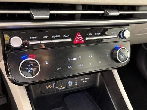 Used 2025 Hyundai Tucson SEL FWD image 38