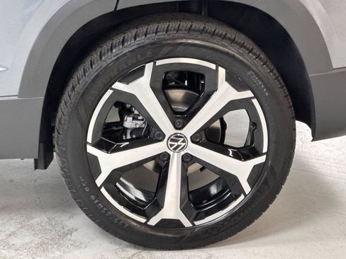 New 2026 Volkswagen Taos SEL AWD/4WD image 25