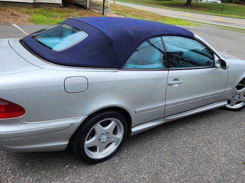 Used 2001 Mercedes-Benz CLK 430 Cabriolet image 7