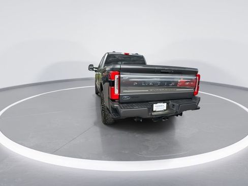 Used 2024 Ford F250 Platinum AWD/4WD image 7