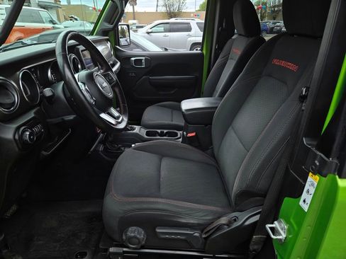 Used 2019 Jeep Wrangler Rubicon w/ Steel Bumper Group AWD/4WD image 14