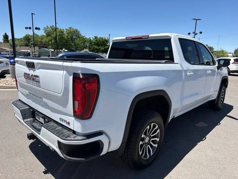 Used 2023 GMC Sierra 1500 AT4 AWD/4WD image 8