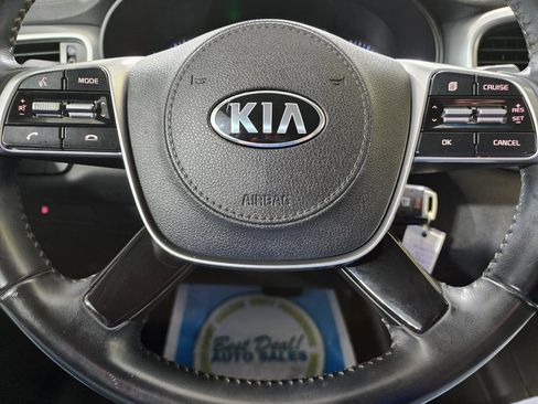Used 2019 Kia Sorento S AWD/4WD image 16