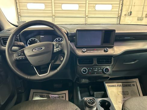 Used 2024 Ford Maverick XLT w/ XLT Luxury Package AWD/4WD image 4