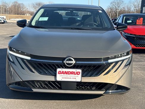 New 2026 Nissan Sentra SV image 3