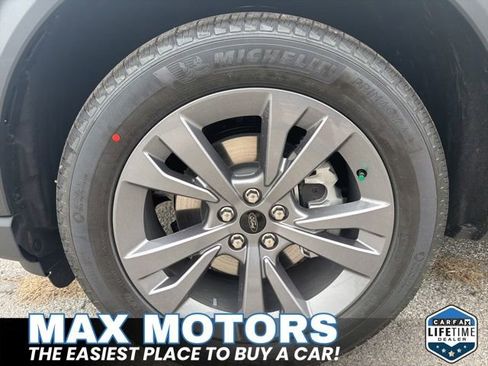 New 2026 Ford Explorer Active image 17