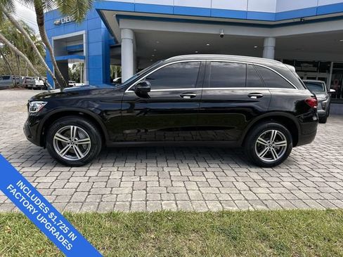 Used 2022 Mercedes-Benz GLC 300 w/ Premium Package Lite image 31