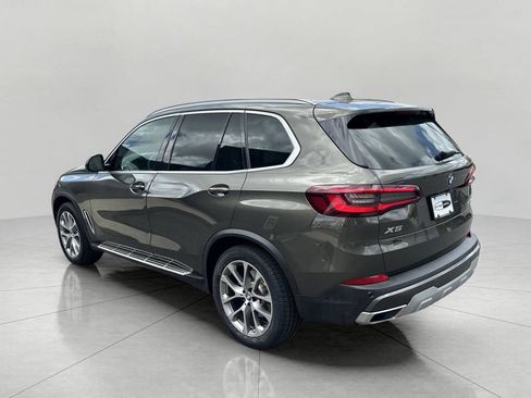 Used 2022 BMW X5 sDrive40i w/ Executive Package RWD image 5