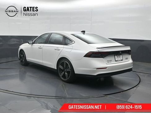 Used 2024 Honda Accord Sport image 8
