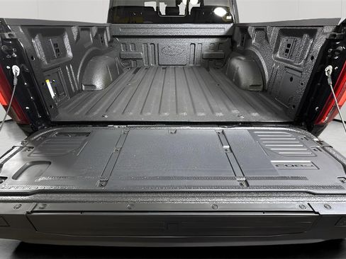 Used 2025 Ford F150 Raptor image 30