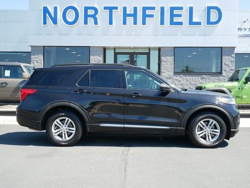 Certified 2020 Ford Explorer XLT w/ Comfort Package AWD/4WD image 1