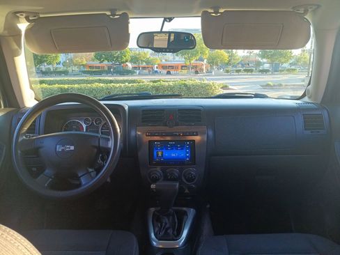 Used 2008 HUMMER H3 Adventure image 14