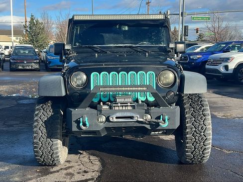 Used 2017 Jeep Wrangler Unlimited Sport w/ Quick Order Package 24S image 2