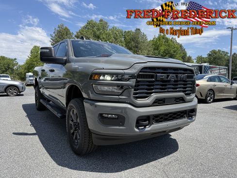 New 2026 RAM 2500 Tradesman AWD/4WD image 1