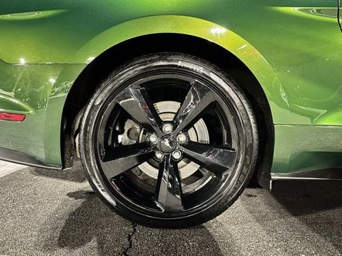 Used 2022 Ford Mustang GT Premium w/ Equipment Group 401A image 32