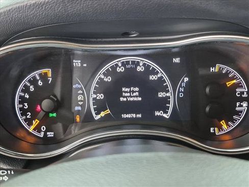 Used 2021 Jeep Grand Cherokee Limited AWD/4WD image 11