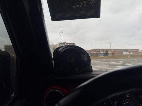 Used 2021 Jeep Gladiator Rubicon w/ Dual Top Group image 30