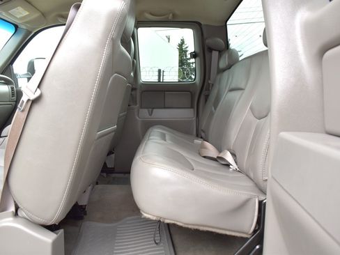 Used 2005 Chevrolet Silverado 2500 LT w/ Heavy-Duty Power Package AWD/4WD image 23
