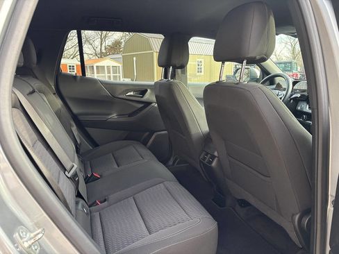 Used 2025 Chevrolet Equinox LT image 19