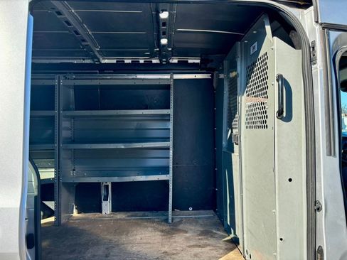 Used 2020 Ford Transit 350 Medium Roof image 22