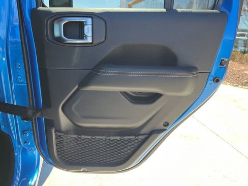 New 2026 Jeep Gladiator Sport image 24