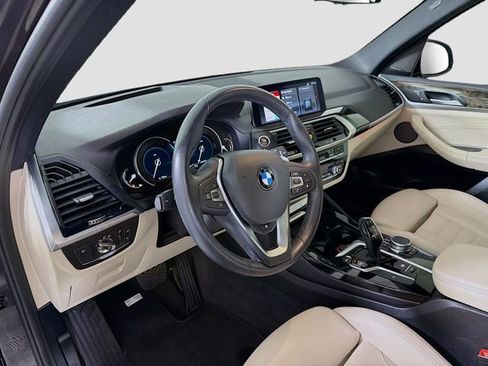 Used 2019 BMW X3 sDrive30i w/ Premium Package image 9