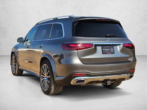 Used 2025 Mercedes-Benz GLS 450 4MATIC w/ AMG Line Exterior image 7