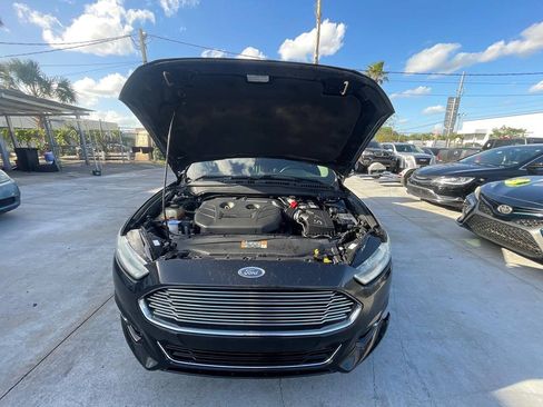 Used 2014 Ford Fusion Titanium FWD image 13