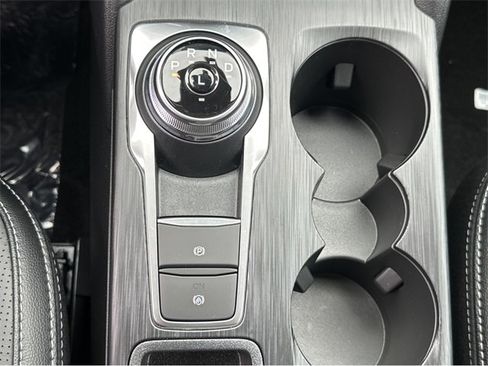 New 2025 Ford Escape SE w/ PHEV Premium Package image 30