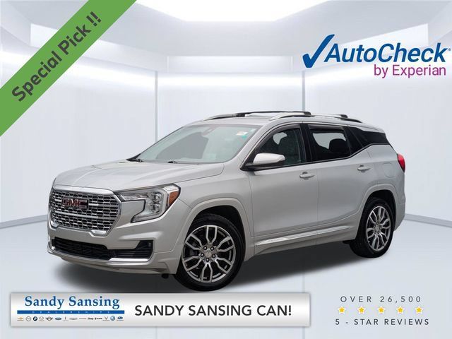 Used 2022 GMC Terrain Denali AWD/4WD image 1